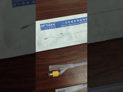 Αποστειρωμένα πλαστικά ουρολογικά προϊόντα μιας χρήσης Απορριπτέες σακούλες αποχέτευσης ούρων ενηλίκων 2000 ml